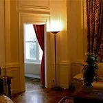 Chateau De Sissi Отель Сассео-ле-Мокондюи