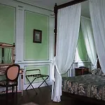 Chateau De Sissi Сассео-ле-Мокондюи