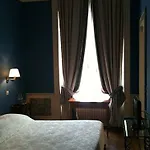 Chateau De Sissi 3* Сассео-ле-Мокондюи